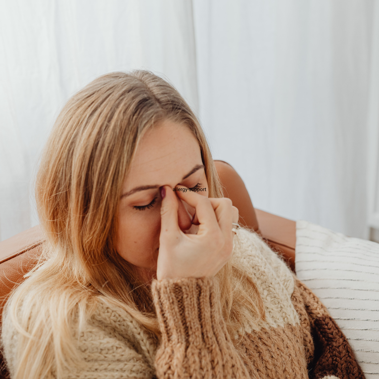 Natural seasonal allergy support vitamins and supplements